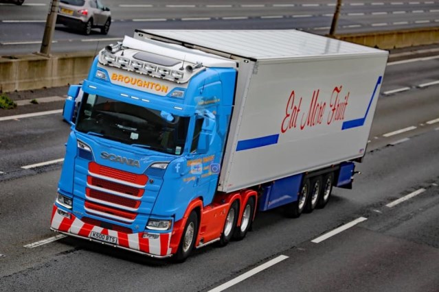 hgv-driver-jobs-uk-and-europe-broughton-transp